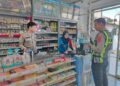 Sampaikan Himbauan Kamtibmas Kepada Karyawan Minimarket saat Patroli Siang