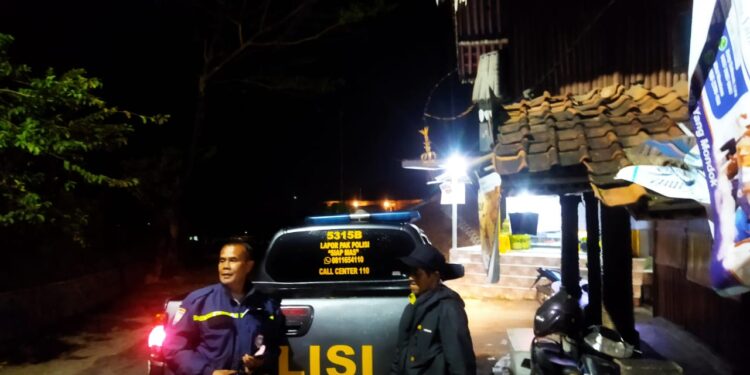 Polsek Kadudampit laksanakan KRYD  antisipasi gukamtibmas.