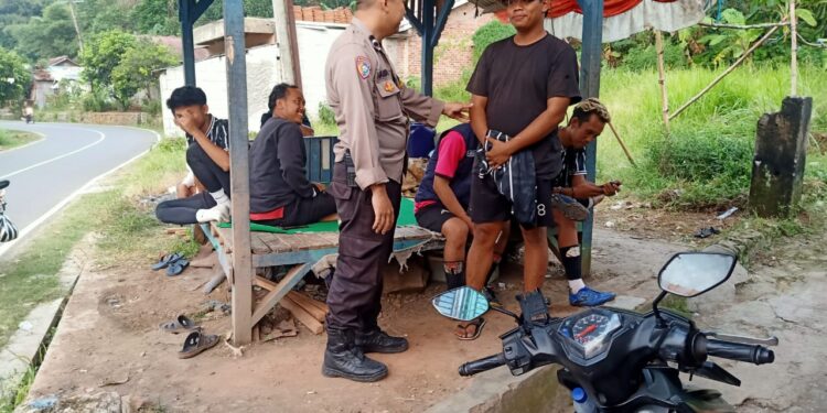 Polsek Lembursitu ciptakan situasi aman disiang hari bagi masyarakat