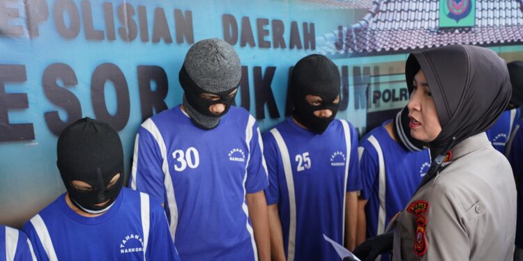 10 Terduga Pengedar Narkoba di Sukabumi Diamankan Polisi