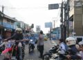 Strong Point, Polsek Lembursitu  Gatur Lalu Lintas Pagi Demi Kelancaran
