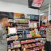 Anggota Polsek Sukalarang Laksanakan Patroli Dialogis Kerawanan Malam Sambangi Minimarket