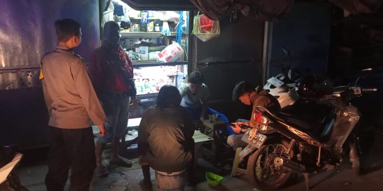 Antisipasi Terjadinya Gangguan Kamtibmas Kapolsek Citamiang Gelar Patroli KRYD