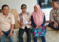 Bhabinkamtibmas Bersinergi dengan Babinsa Sambangi Warga Untuk Tingkatkan Harkamtibmas