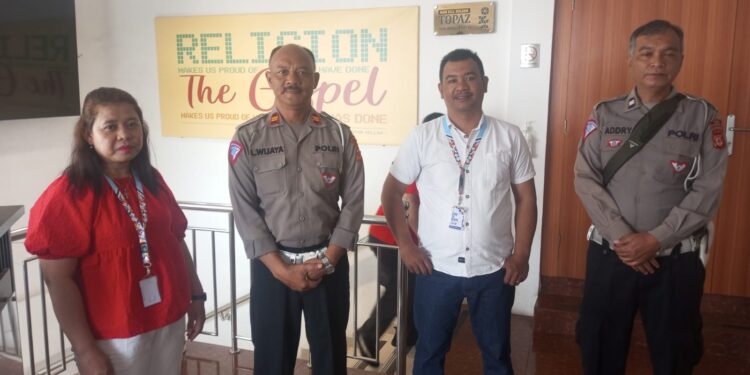 Minggu Kasih, Polsek Cisaat  Berikan Pengamanan Ibadah Kebaktian Minggu Gereja GBI MNCC Sukabumi