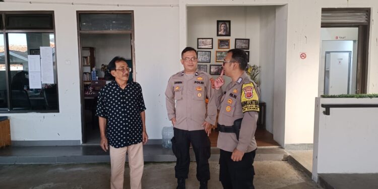 Polsek Sukabumi melaksanakan Dialogis dengan Masyarakat
