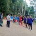 Bhabinkamtibmas Polsek Sukaraja Mengamankan dan Berikan Himbauan Pada Pertandingan Sepak Bola Antar Dusun