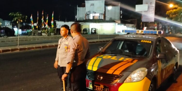 Jaga Kamtibmas, Polsek Baros intensifkan Patroli pemukiman warga malam hari