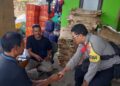 Bhabinkamtibmas Polsek Cibeureum melaksanakan kegiatan monitoring wilayah binaan dan berikan himbauan Kamtibmas