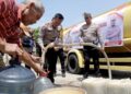 Jelang Hari Lalu lintas ke-69, Polresta Bandung Salurkan Bantuan Air Bersih