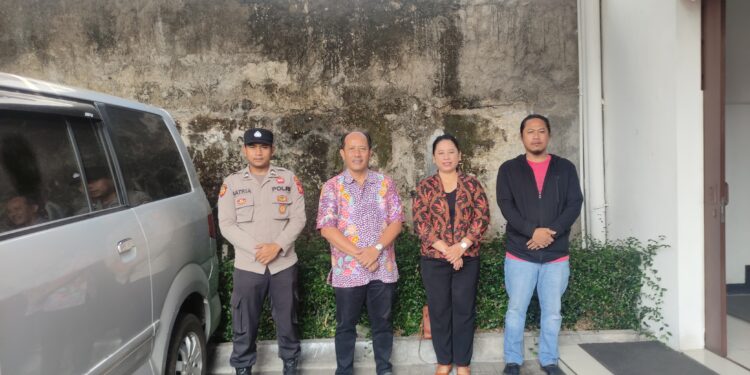 Polsek Kadudampit Laksanakan pengamanan gereja GBI indokuring kota sukabumi