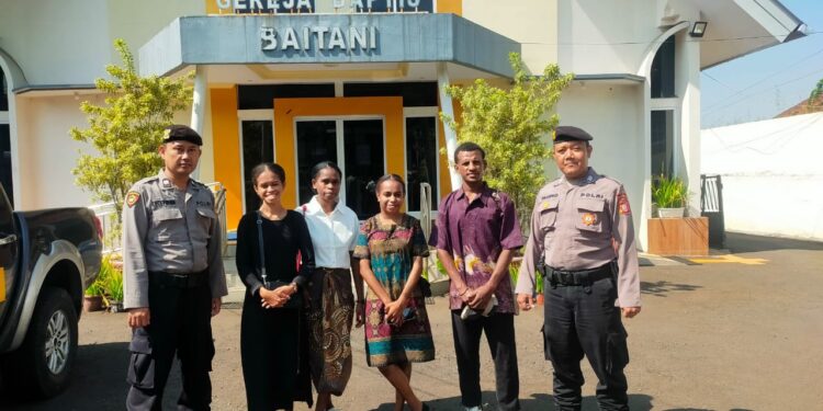 Polsek Cibeureum rutinkan Berikan Pelayanan Pengamanan Ibadah Kebaktian Minggu