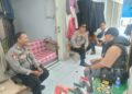 Panit Samapta Polsek Cikole Laksanakan Patroli Dialogis Dengan Warga