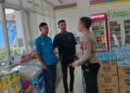 Sampaikan Himbauan Kamtibmas Kepada Karyawan Minimarket saat Patroli Siang
