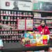 Anggota Polsek Sukalarang Laksanakan Patroli Dialogis Kerawanan Malam Sambangi Minimarket Alfamart