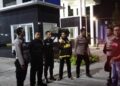 Patroli Samapta Polsek Cibeureum patroli dialogis sambangi Warga Malam Hari Sampai Pesan Kamtibmas