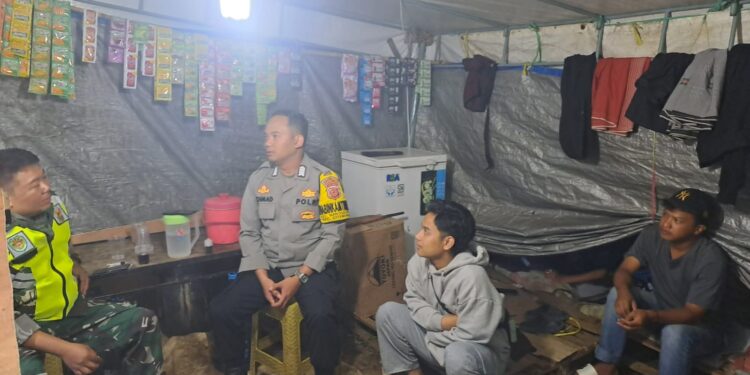 Antisipasi Terjadinya Gangguan Kamtibmas Polsek Citamiang Gelar Patroli KRYD.