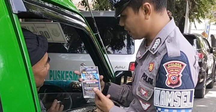 Tingkatkan Kesadaran Lalu Lintas, Satgas Ops Zebra di Sukabumi Gencarkan Sosialisasi