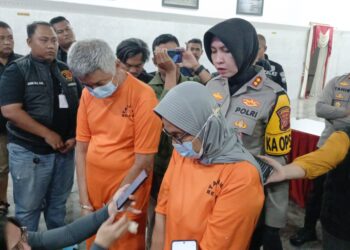 Tipu Puluhan PMI, Sepasang Suami Istri di Sukabumi Diringkus Polisi 