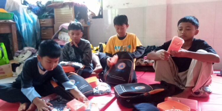 Korban Terdampak Bencana Kota Sukabumi Hari Ini Terima Bantuan dari Provinsi