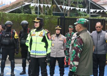 Pastikan Kondusif, Kapolres Sukabumi Kota Pantau Proses Pemungutan Suara