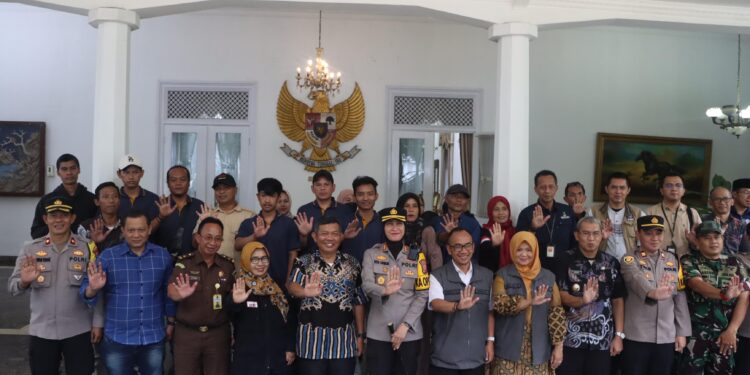 6 PMI Korban TPPO Akhirnya Pulang ke Sukabumi