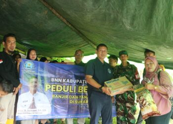 Ringankan Beban, BNNK Sukabumi Salurkan Bantuan untuk Korban Bencana Longsor dan Banjir