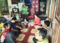 Bhabinkamtibmas Polsek Sukabumi Melaksanakan Sambang ke warga Desa