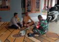 Polsek Kebonpedes dan Babinsa Aktif di Tengah Masyarakat Lakukan Door to Door System di Desa Binaan