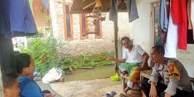 Sambang Sebagai Upaya Bhabinkamtibmas Jaga Kamtibmas Di Wil Lembursitu