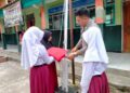Polsek Sukaraja Laksanakan pelatihan cara mengibarkan bendera