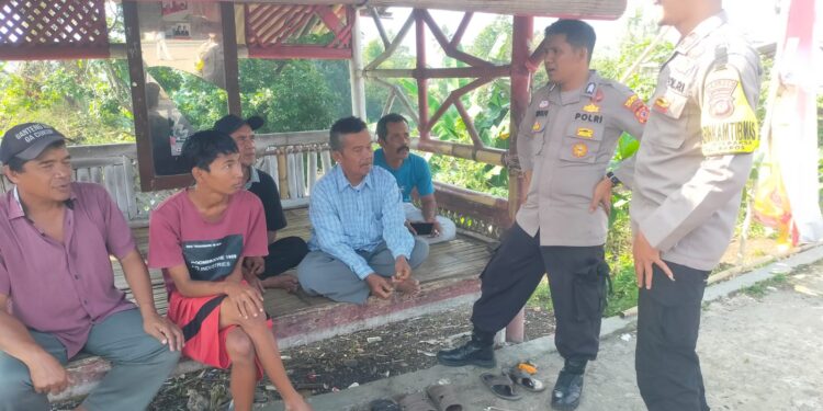 laksanakan dialogis kamtibmas bersama Komunitas ojeg dan Angkuatn Umum 25