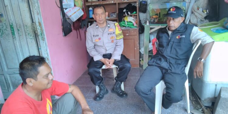 Polsek Baros jalin dan sambangi warga Tespong