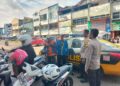 Guna Menciptakan Keamanan dan Kondusif, Kapolsek Citamiang Patroli Dialogis dan Sambangi Warga.