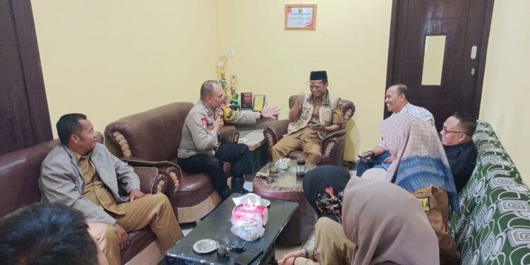 Bhabinkamtibmas Polsek Cireunghas Sampaikan Himbauan Kamtibmas