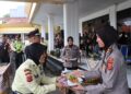 Meriahkan HUT Satpam ke-44, Satpam di Kota Sukabumi Potong Tumpeng