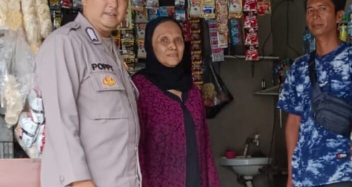 Sampaikan Pesan Kamtibmas, Polsek Kebonpedes Sambangi Warga Desa Binaan