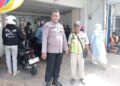 Temui Juru parkir, Unit Samapta Polsek Cisaat  berikan Pesan Kamtibmas