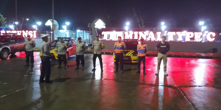 Pastikan Keamanan Akhir pekan, Polsek Baros Intensifkan Patroli KRYD