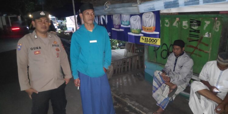 Patroli Polsek Kebonpedes Dialogis Warga Wujudkan Situasi Kamtibmas Kondusif