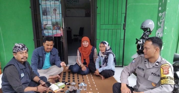 Wujudkan Situasi Aman, Bhabinkamtibmas Sambang Tokoh Masyarakat