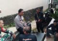 Jaga Kondusifitas Pilkada Serentak 2024 Bhabinkamtibmas Sambangi Warga Untuk Tingkatkan Harkamtibmas