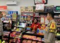 Kegiatan Patroli Dialogis Polsek Cireunghas Ke Minimarket Guna Cegah Gangguan Keamanan Maupun Kriminalitas
