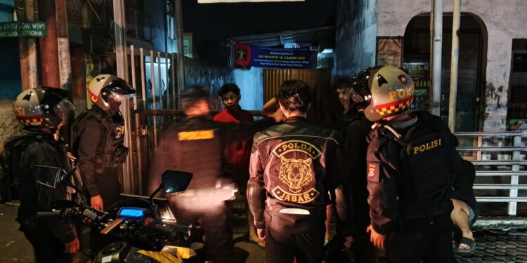 Tim Macan Bintana Polres Sukabumi Kota Amankan 10 Remaja Yang Hendak Perang Sarung