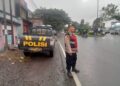 Pelayanan Prima Rutin Gatur Pagi Anggota Polsek Lembursitu