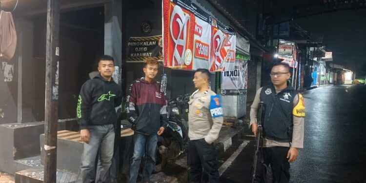 Antisipasi Perang Sarung, Gangguan Kamtibmas di Bulan Suci Ramadan Polsek Gunungpuyuh Laksanakan Patroli Dialogis