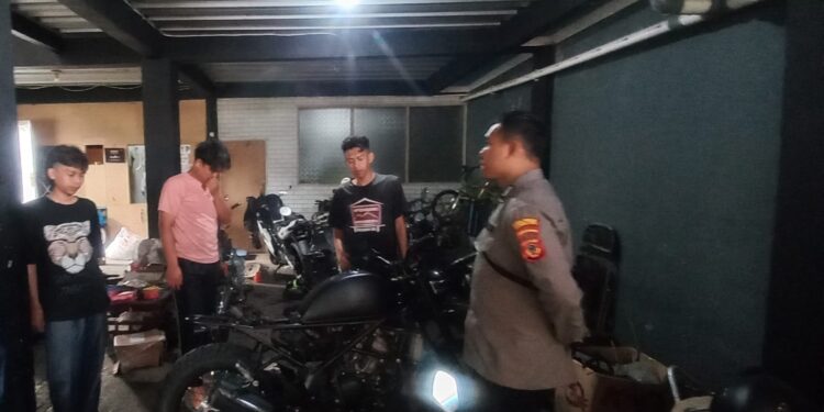 Personil Polsek Sukabumi Lakukan Sambang Dialogis Menjelang Buka Puasa, Tarawih dan Sahur