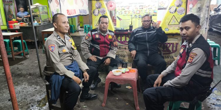 Polsek Lembursitu Terus Tingkatkan Patroli Malam