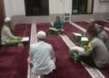 Polsek Sukaraja Gelar Tarawih dan Tadarus Bersama Warga untuk Perkuat Sinergi di Bulan Ramadan