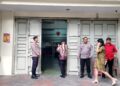 Personil Polsek Sukalarang Laksanakan Pengamanan Kebaktian Umum di Gereja GKI Penginjil Kota Sukabumi